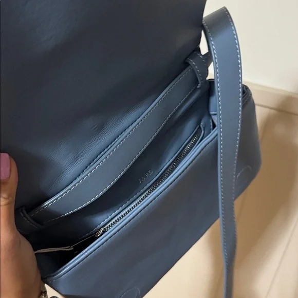 JW PEI Maze Bag - White & Blue NWT - Picture 9 of 9